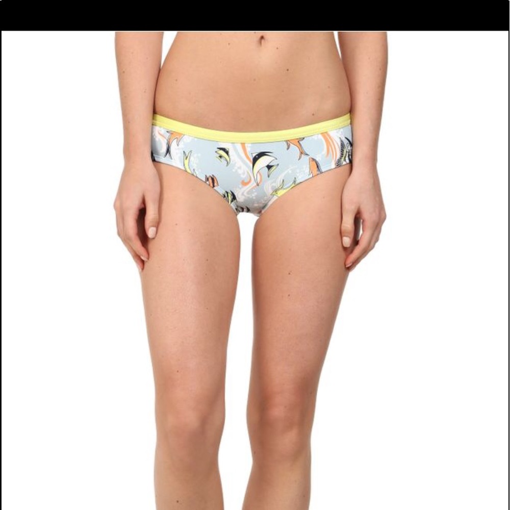Patagonia w”s Paries Bottoms. New in bag